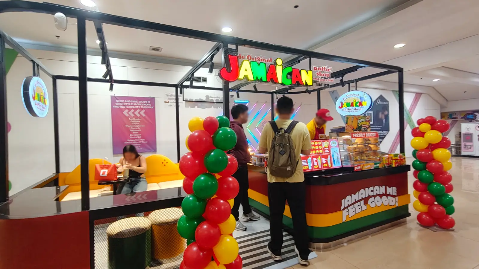 DE ORIGINAL JAMAICAN PATTIE SHOP in SM Megamall